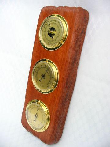 weather station wooden barometer thermometer hygrometer