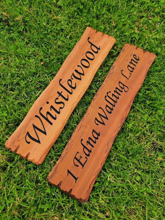 Rustic cedar wooden signs handmade by AusWorkshop